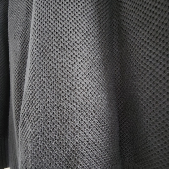 Gap Women's small black lightweight 100% cotton long sleeve sweater - Picture 3 of 6